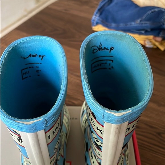 Hunter Mickey Mouse Rain Boots - Picture 5 of 9